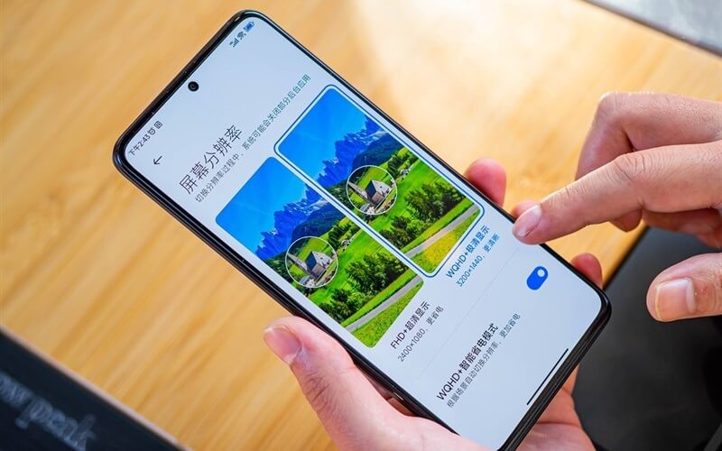 So sánh màn hình Redmi K80 Pro vs Xiaomi 15